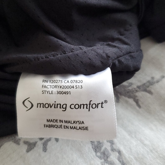 NWOT Moving Comfort Running shorts - size M - Picture 7 of 9